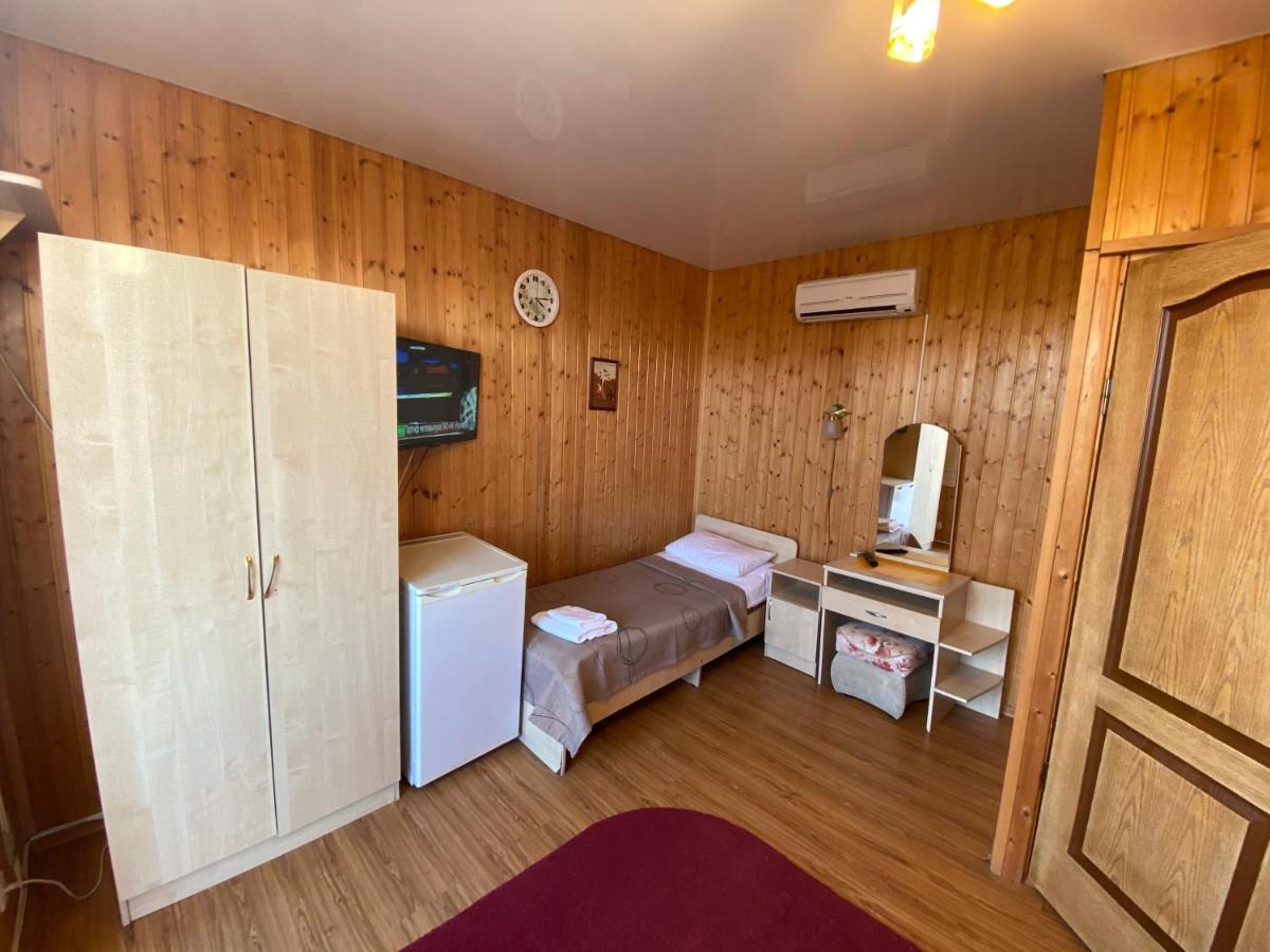 Primorie Guest House Tsandrypsj Exteriör bild